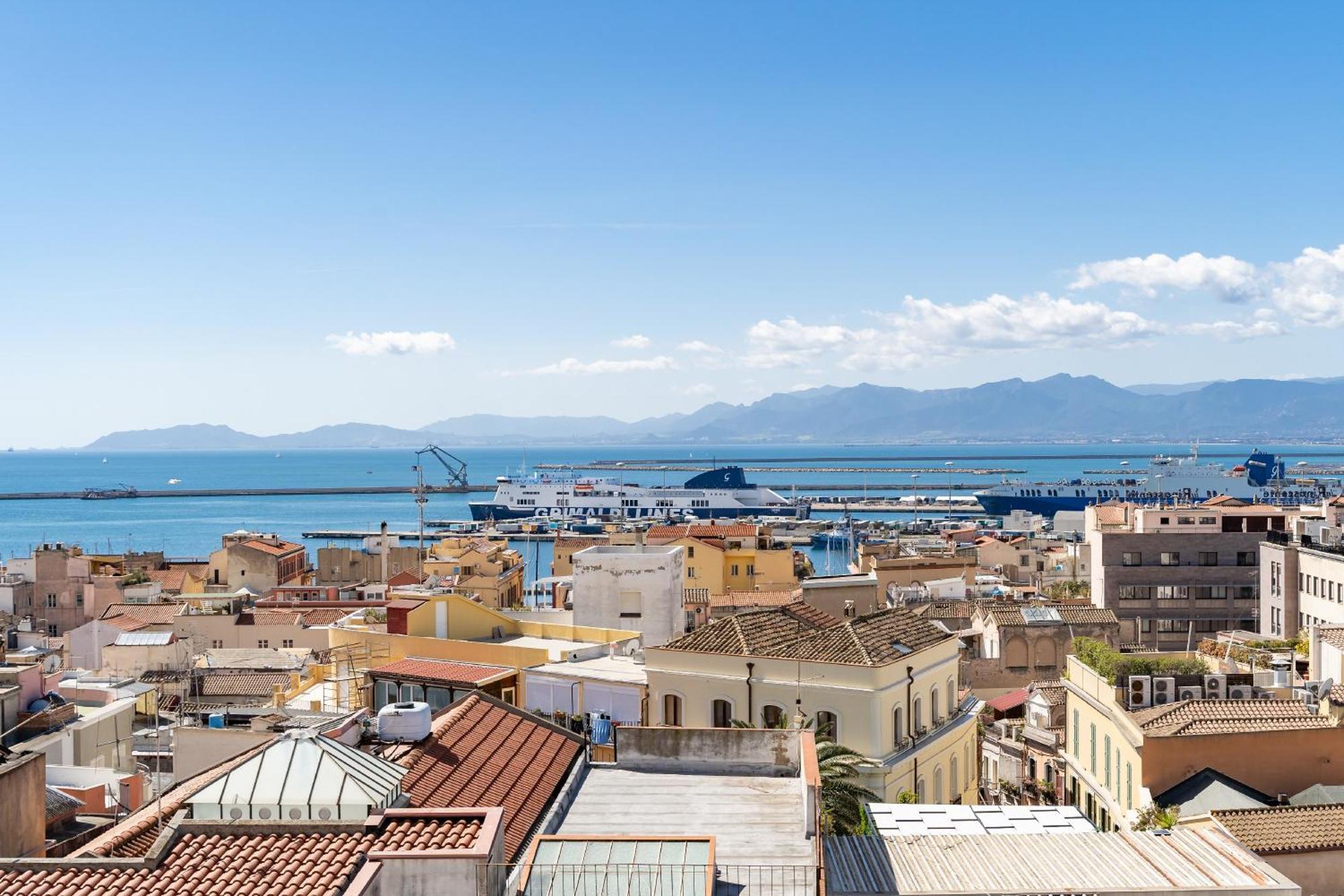 La Dolce Vita Cagliari Exterior photo
